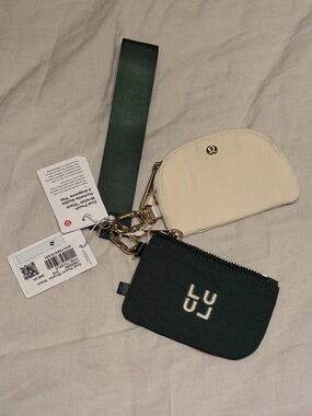 Lululemon Dual Pouch Wristlet | Ivy Green / Light Ivory / Gold